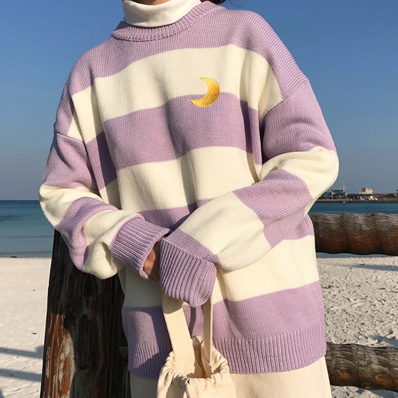 

Winter new Korean ulzzang loose O-neck fashion Moon embroidery casual knit sweater chic striped O-neck simple female sweater
