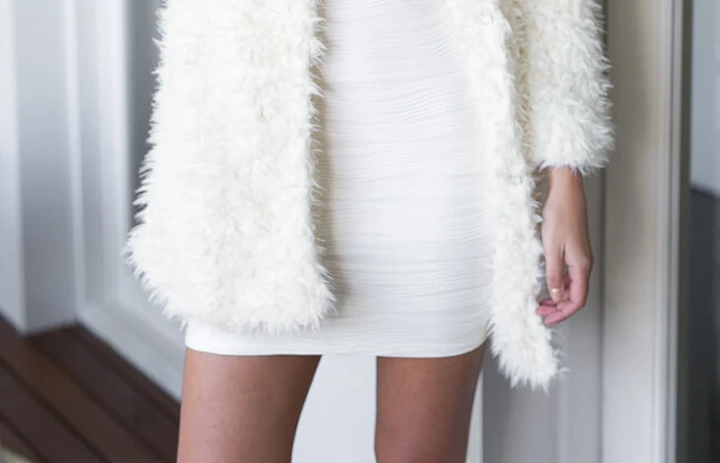 Белые из искусственной овчины шуба Для женщин теплый кардиган зимние женские пальто с длинными рукавами Винтаж v-образным вырезом Hairly поддельные из овечьей шерсти пушистый пальто