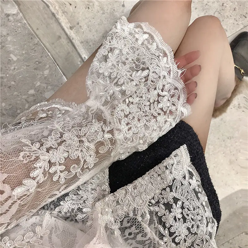  Hzirip Women Korean Blouses 2019 Hot Summer Sexy Fashion Casual Solid Shirt Lace Hollow Out Women T