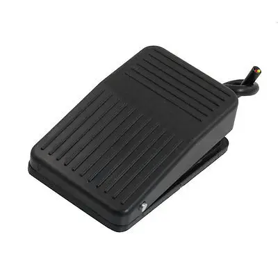 

AC 220V 10A 1 NO 1 NC SPDT Momentary Foot Controller Pedal Switch w 13cm Cable