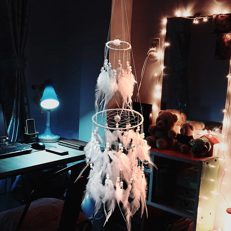 Atrapasueños de luz de estrella LED grande con plumas de gallo blancas perlas atrapasueños colgante de pared para fiesta en casa decoración de boda regalo Atrapasueños de luz de estrella LED grande con plumas de gallo blancas perlas atrapasueños colgante de pared para fiesta en casa decoración de boda regalo
