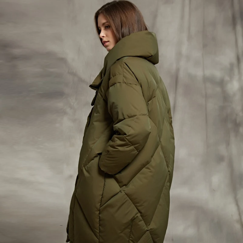 YNZZU Winter Bread Down Jacket Women Army Green Elegant Loose Thick Warm Coat 90% White Goose Down Female Jacket O563