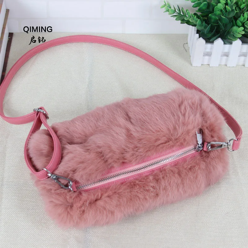 Diagonaal bag vrouwen echte rex konijn bont schoudertas winter warm handtas leuke roze diagonaal kruis tas winkelen vrouwen P #15 Diagonaal bag vrouwen echte rex konijn bont schoudertas winter warm handtas leuke roze diagonaal kruis tas winkelen vrouwen P #15