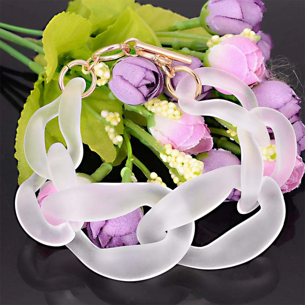 

Linked Big Matte Effect Acrylic Chain Links Charm Bracelets For Women Party Gift