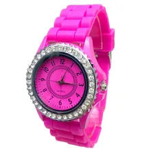2016 Hot Sale Women Watch New Geneva Silicone Golden Quartz Men/Boy/Lady/Women/Girl Jelly Wrist Watch Christmas Gift