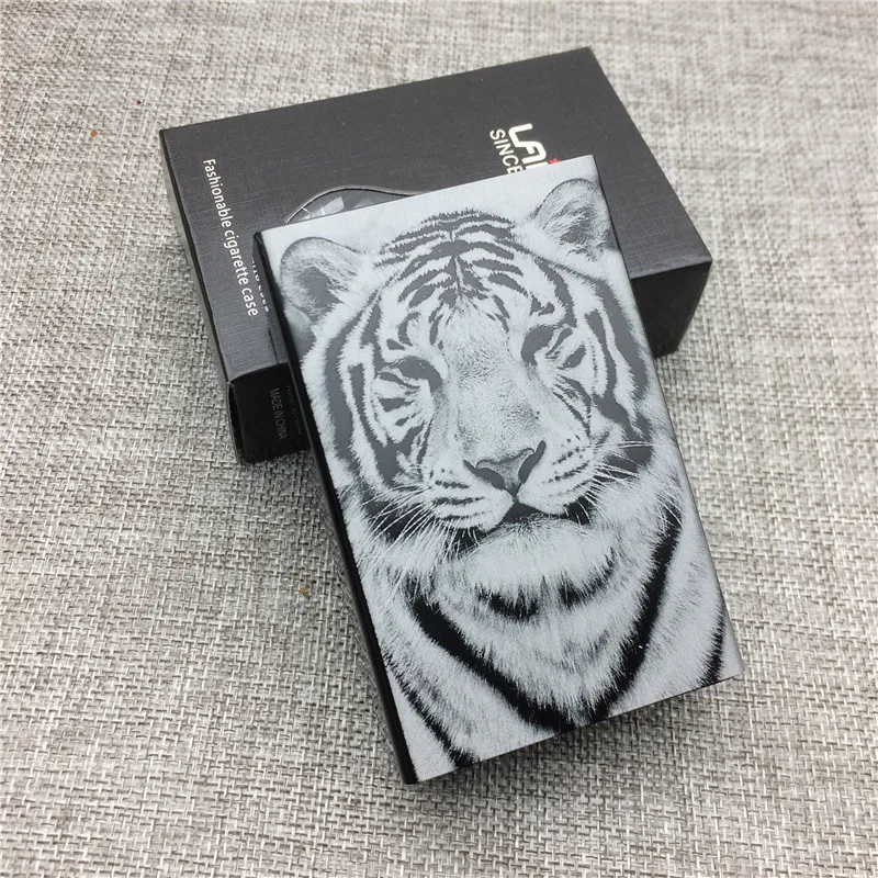 Индивидуальный чехол для сигарет, ультра тонкий алюминиевый сплав, коробка для сигарет с лазерной гравировкой - Цвет: Tiger
