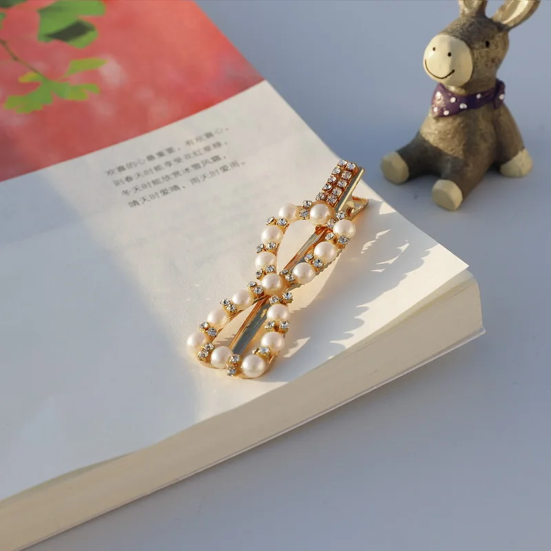 

Woman Cute Geometric Pearl Hairpins Korean Style Hair Clips Alloy Barrettes Girls Hair Accessories Hair Grips Headwear