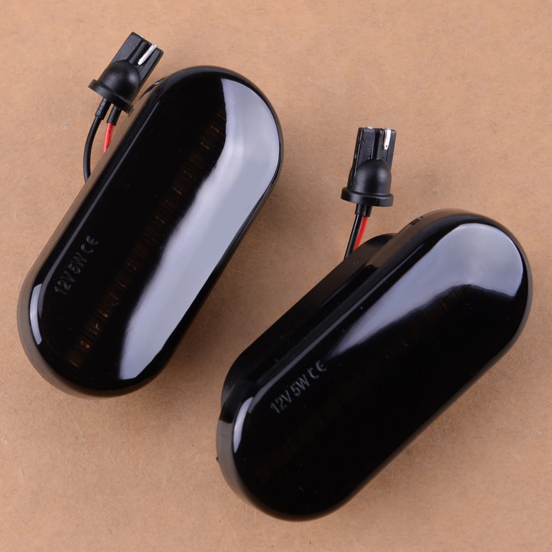 

New Black Car Dynamic Flowing LED Side Marker Signal Light Indicators Repeaters Yellow ABS 12V 5W 3.2cm Fit For VW T5 Volkswagen