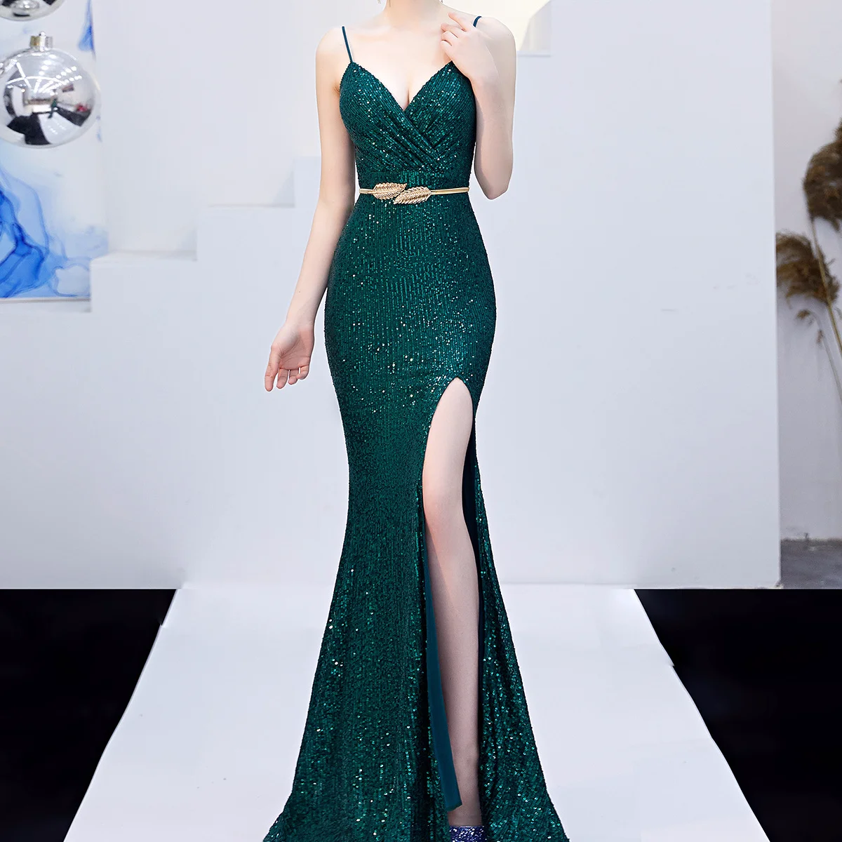 Сексуальное вечернее платье на бретельках с глубоким v-образным вырезом, модное платье в пол с блестками и разрезом сбоку, облегающее платье с открытой спиной, Vestidos De Festa - Цвет: dark green