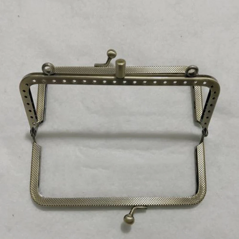 TB2BLT_XUifF1JjSszcXXc2qpXa_!!1742794719