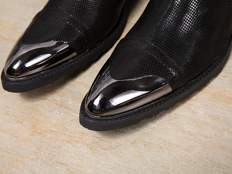 Мужские ботинки «Челси» с острым носком; модные трендовые модельные туфли; Мужские Роскошные Черные ботильоны; дизайнерские рабочие полусапожки с металлическими элементами; большие размеры