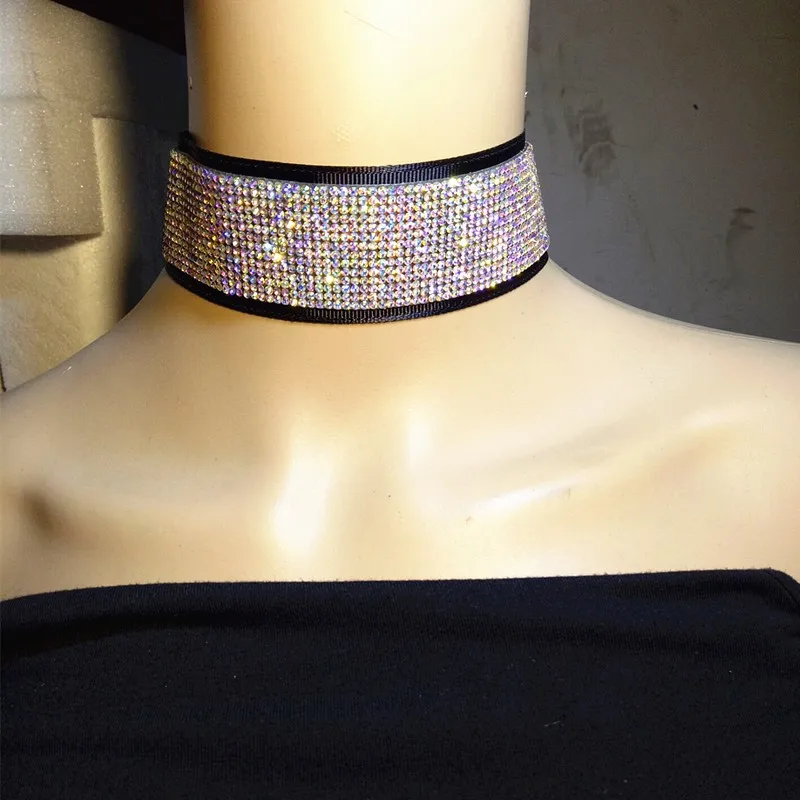 Новое модное блестящее яркое ожерелье-чокер со стразами, Широкое Ожерелье для женщин, для ночного клуба вечерние вечеринки, модное ювелирное ожерелье