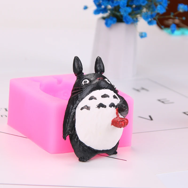 

3D Totoro cake Mould Homemade Candle molds Creative Animal Model Plaster Aromatherapy Diy Silicone Soap Molds