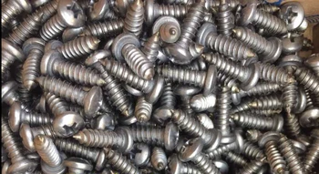 

30pcs M4.8x16 M4.8 Thread Diameter 19mm Length 845 Titanium round head self-drilling screw ti button head self tiphone apping