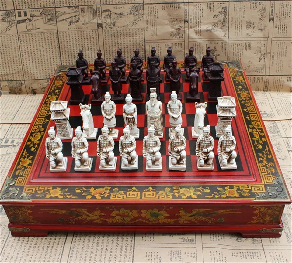 New Wood Chess Chinese Retro Terracotta Warriors Chess Wood Do Old Carving Resin Chessman Oversized Chess Piece Premium