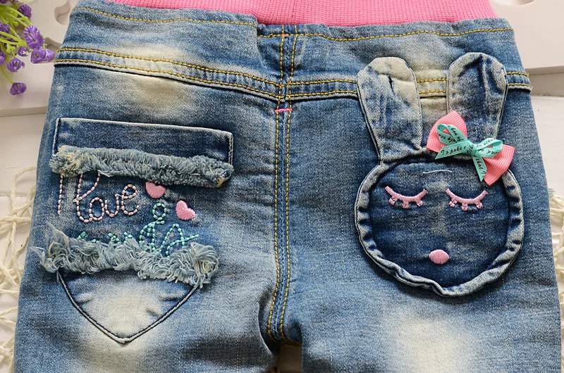 Весенняя брендовая одежда для маленьких мальчиков и девочек, Bebek Giyim, Детские хлопковые джинсы с кружевным рисунком для девочек, размер 6-24 месяцев