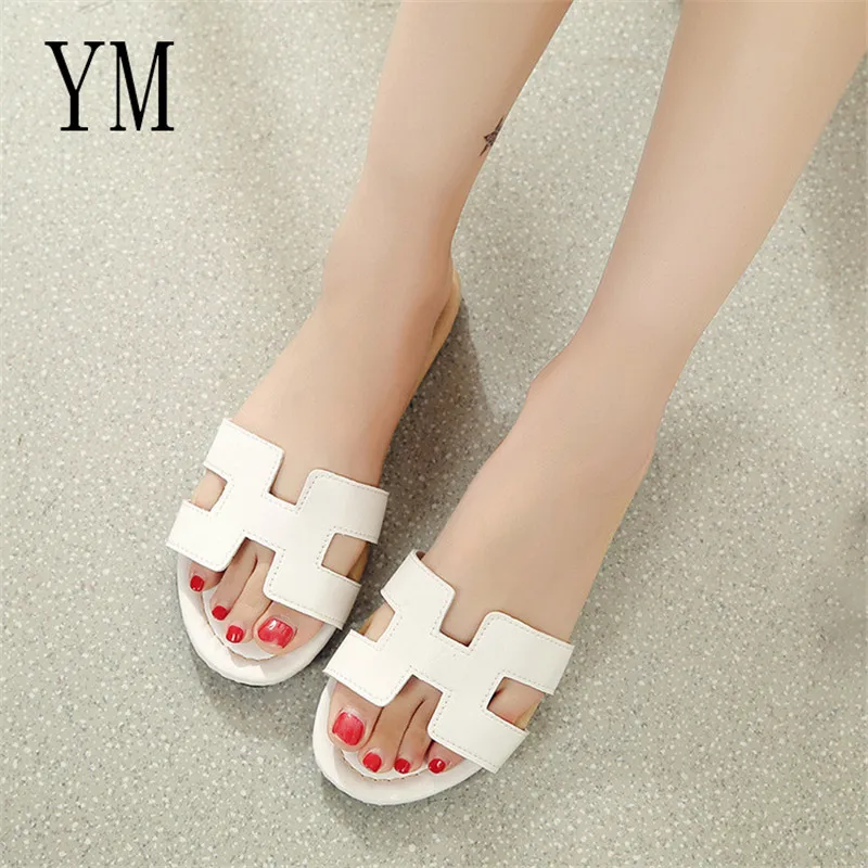 

Luxury Brand Women Summer Cut Out Ladies Sandals Ladies Sandals Good Quality Flat Shoe Candy Color Outdoor Holiday Slides 35 -40