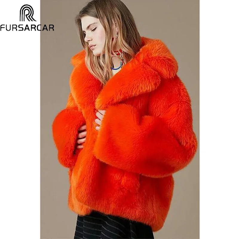 Рыжая шерсть. Рыжая шерсть. Рыжий мех. Шуба разноцветная. I have orange fur.