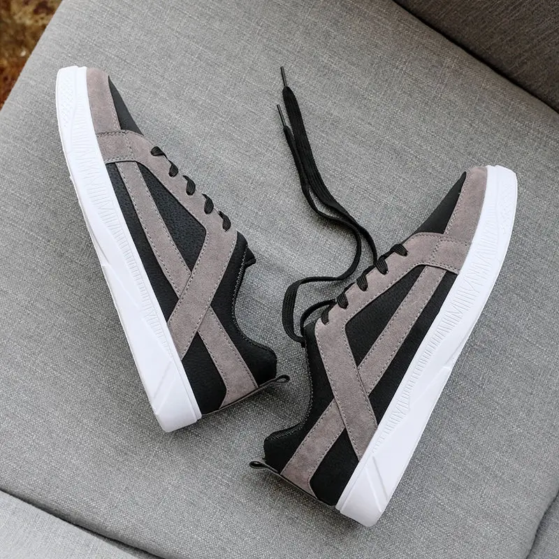 

Spring Summer 2019 New Canvas Shoes Men Shoes Low Top Shoes Black Men's Casual Shoes Fashion Brand Flats Male 40-44