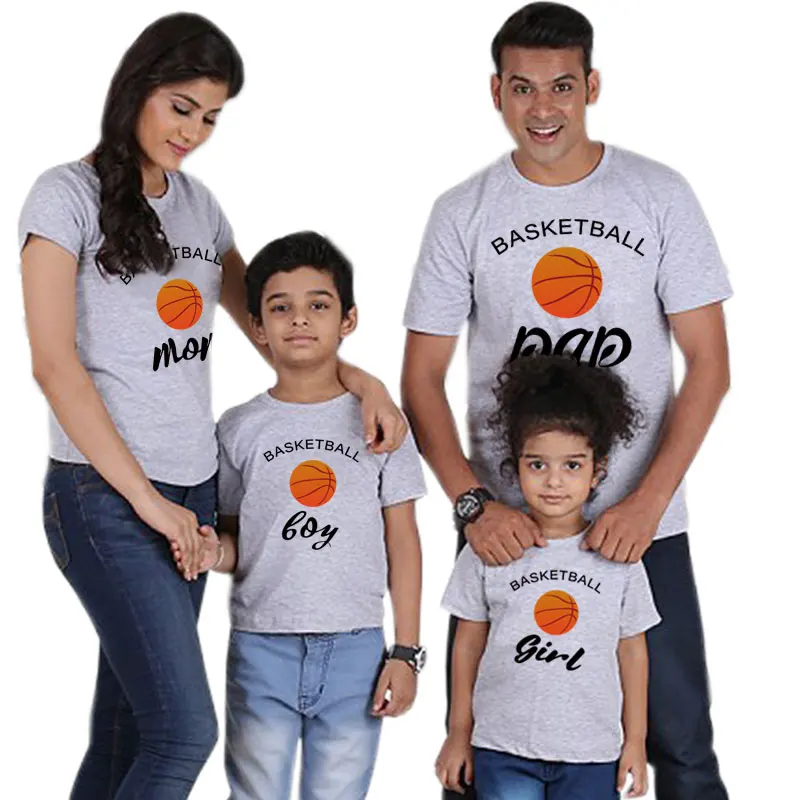 Комплект одинаковой одежды для всей семьи, одежда для мамы и сына, папы и маленькой девочки г., летние модные футболки хлопковые детские футболки с принтом «Мама и я» для баскетбола