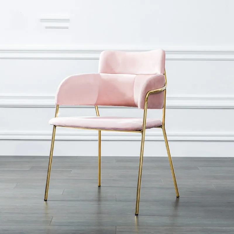 Алиэкспресс стулья. Луи Скандинавский обеденный стул. Стул обеденный розовый. Розовый стул с золотыми ножками. Розовый стул дизайнерский.