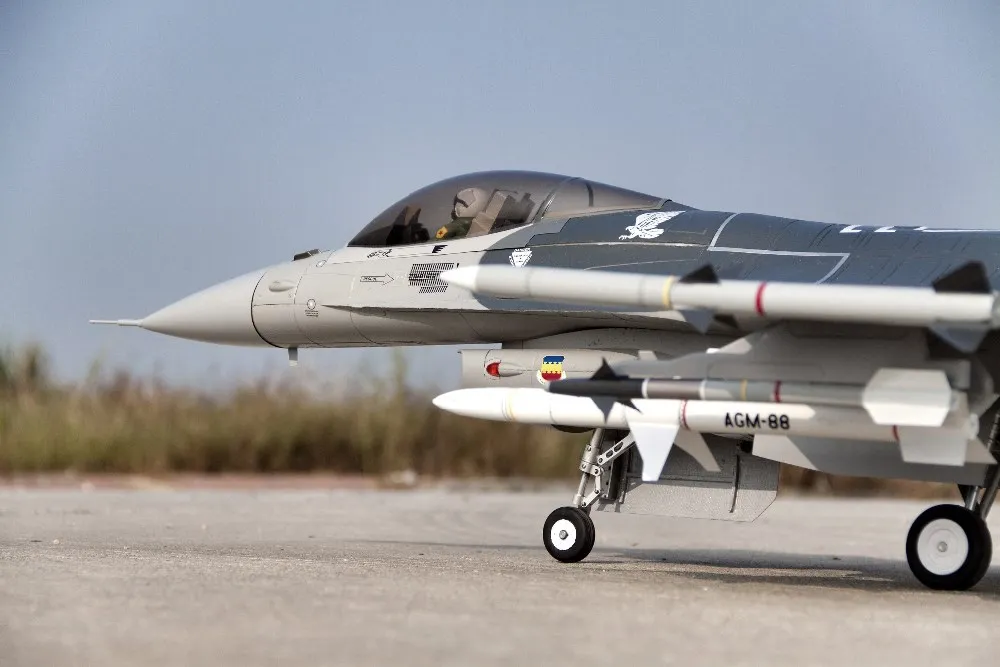 FW 90F16003