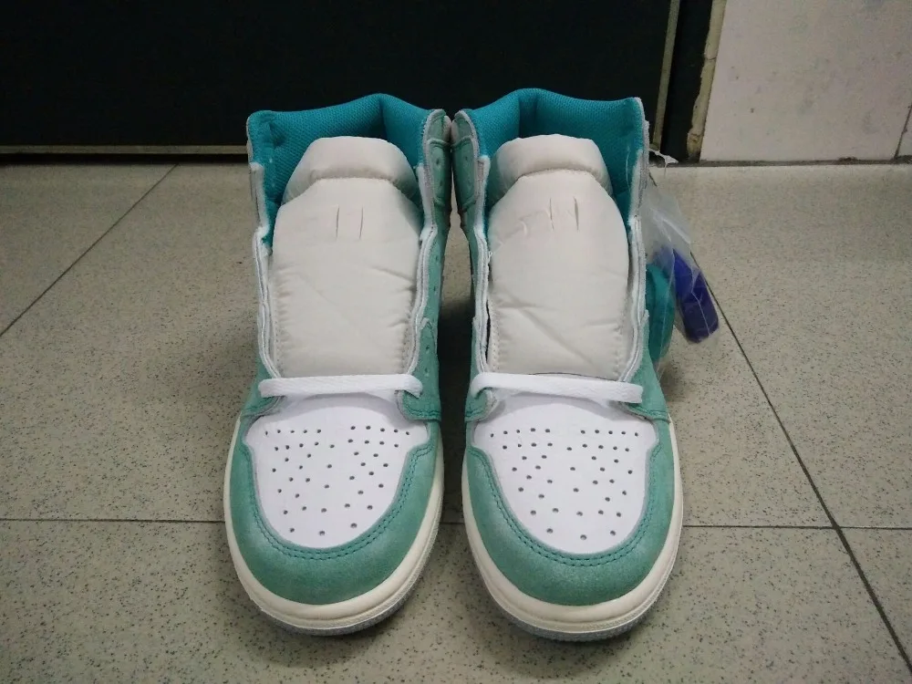 

basketball shoes Men's shoes athletic shoes Retro j1 Turbo Green 555088-311