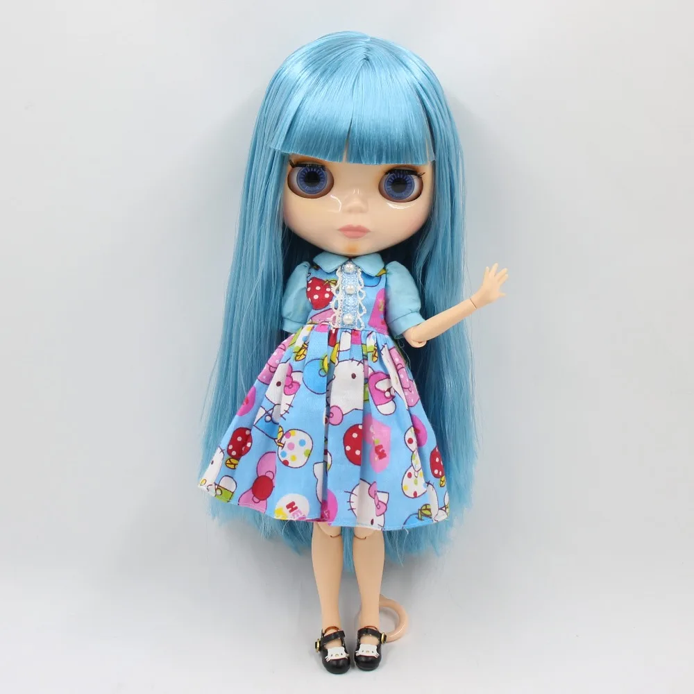 dolls with colorful hair