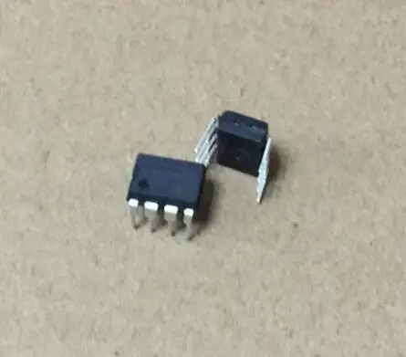 

10 PCS VIPER12 VIPer12A Power Chip, DIP-8,Integrated circuit