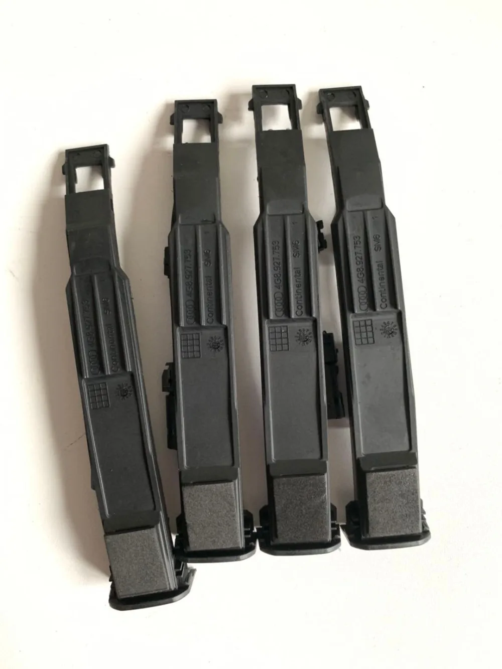 

4pcs/Lot Exterior door handle sensor Switch For Audi A1 A4 Avant A6 Avant A8 A5 Q3 Q5 Q7 RS4 RS6 quattro 4G8927753 4G8927753B