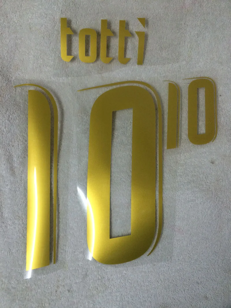 

2006 Italy #10 TOTTI Nameset Can Customize Any Gold Name Number Printing Iron Patch