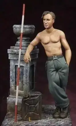 

1/35 Resin Kits Soldier 1pc (only this figures,no others)