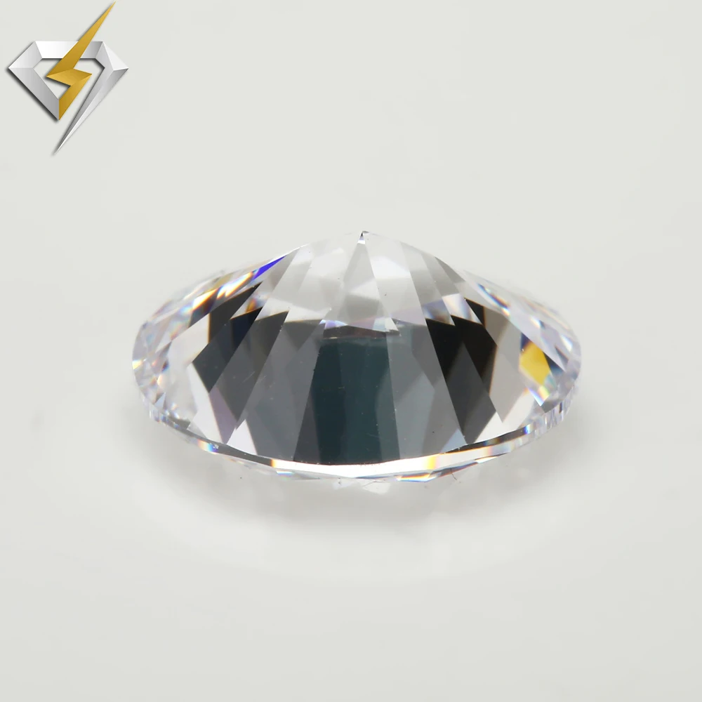 oval-white cz-4