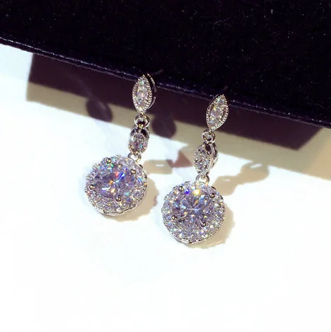 

New fashion Korean silver pin Earrings exquisite super flash round drill drop pendant Earrings