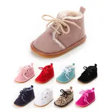 Новые замшевые ботинки с мехом для новорожденных; обувь для маленьких мальчиков и девочек; обувь для первых шагов; очень теплые плюшевые ботинки на шнуровке