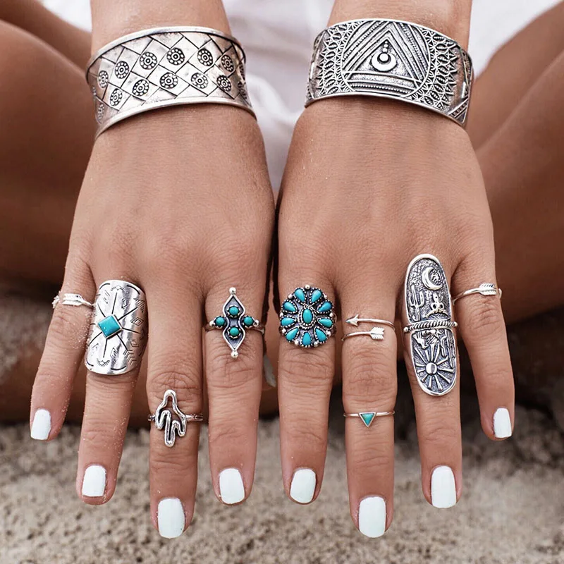 

SMJEL Summer Boho Jewelry 9 pcs/Sets Green Stone Big Statement Rings Lucky Stackable Midi Arrow Rings Set for Women Party Anel
