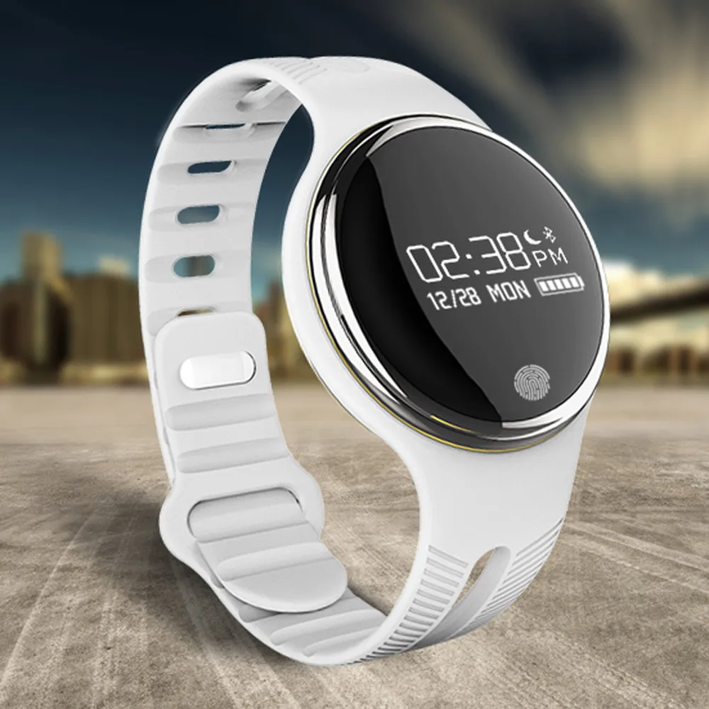 E07 Smart Watch for IOS 7.0 Android 4.3 Bluetooth 4.0 or Above Smartphone GPS M