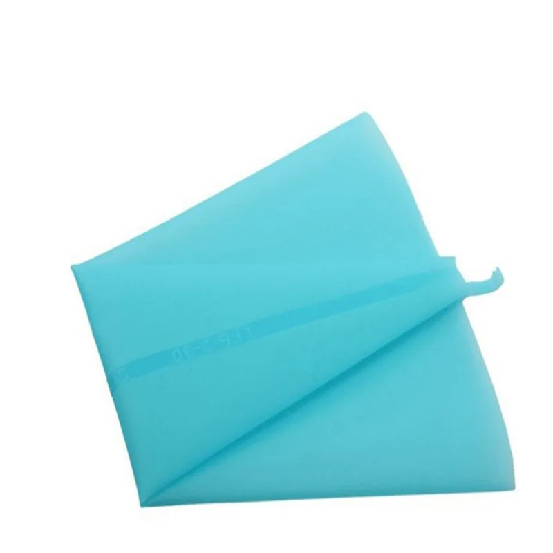 Partyfareast Reusable Silicone Icing Piping Bag Cream Pastry Bag Cake Decorating Tool Bakery Dessert Baking Decorating Bag 313439cm Length
