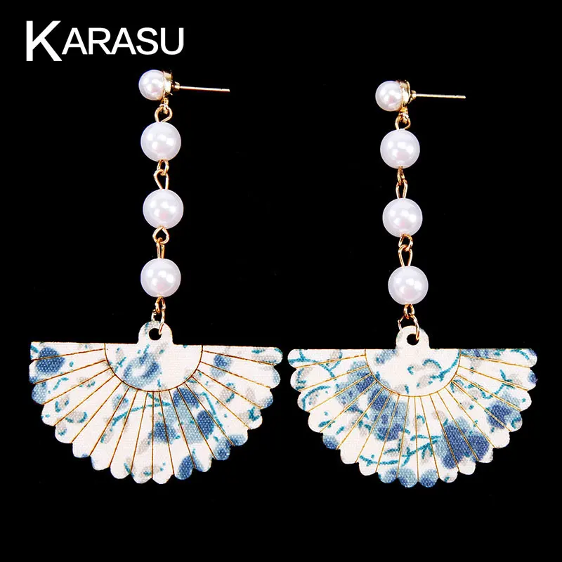 

KARASU Personality Wooden Fan Shape Earrings Simulated Pearls Long Stud Earrings for Women Girls Fashion Jewelry