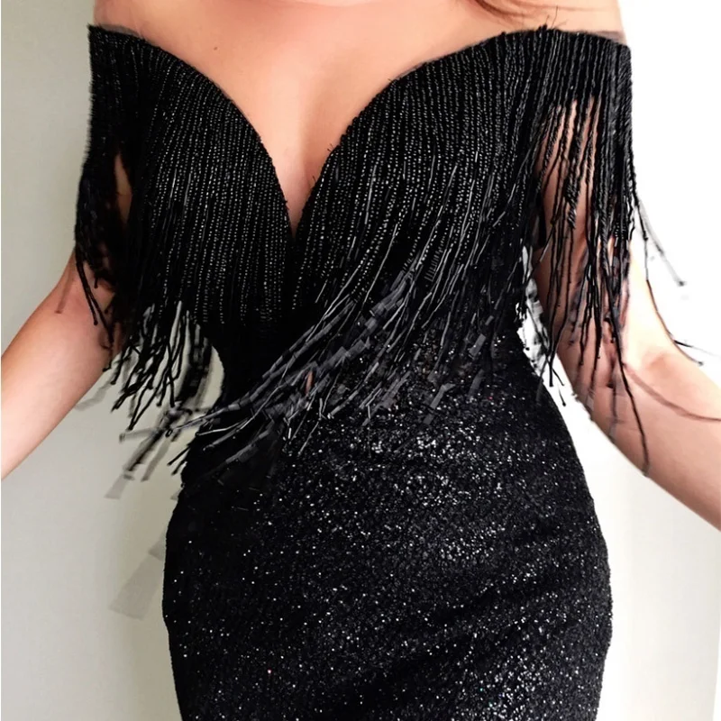 

Women Floor Length Dress Beading Tassels Sleeveless V-neck Black Dresses