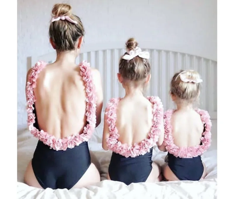 

Mommy And Me Flowers Backless Swimsuit 2019 Family Matching Clothes Baby Girls Hat X Swimwear Mom And Daughter Swimsuit