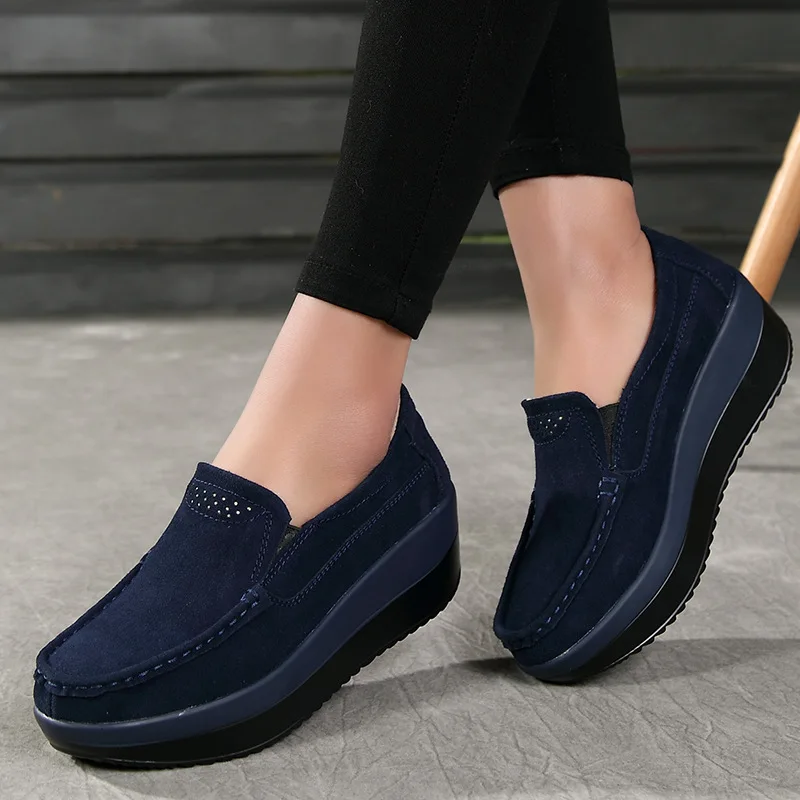 TIMETANG Slimming Swing Women Shake Shoes New Design Fashion Shallow Flat Platform Women Casual Shoes Walking Women Flat Shoes 