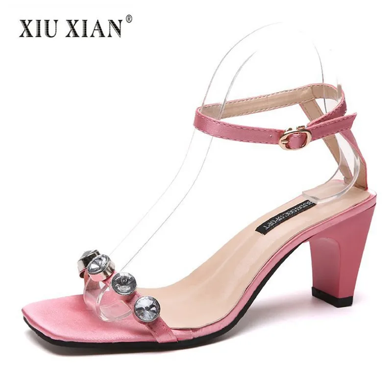 

2018 Summer New Lovely Lady Party Sandals Luxury Crystal Ankle Strap Thick High Heel Women Sandals Fashion All-match Casual Shoe