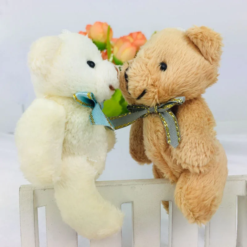 Stuffed Animals & Plush 09
