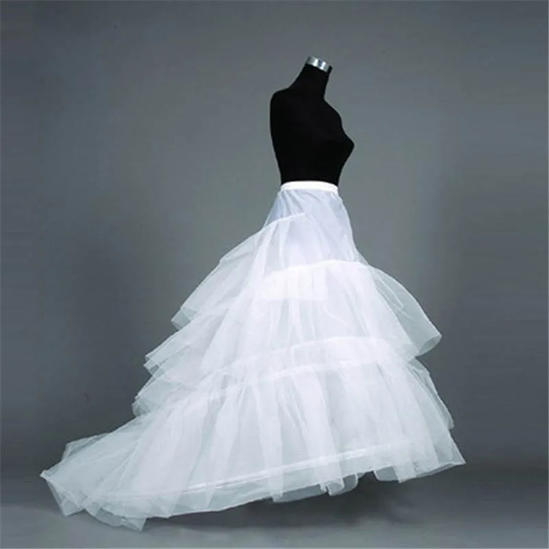 

Sweep Train 3 Hoops Wedding Petticoats For Dress Crinoline Waist Size Adjust Woman Underskirt Wedding Accessories 2018 New