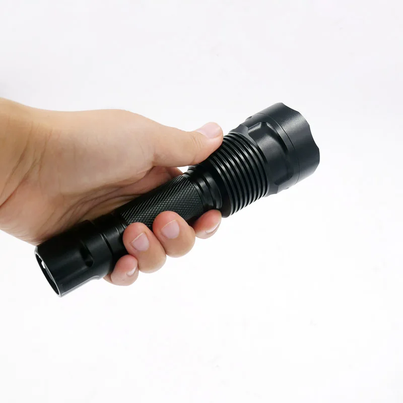 C12 led flashlight (1)