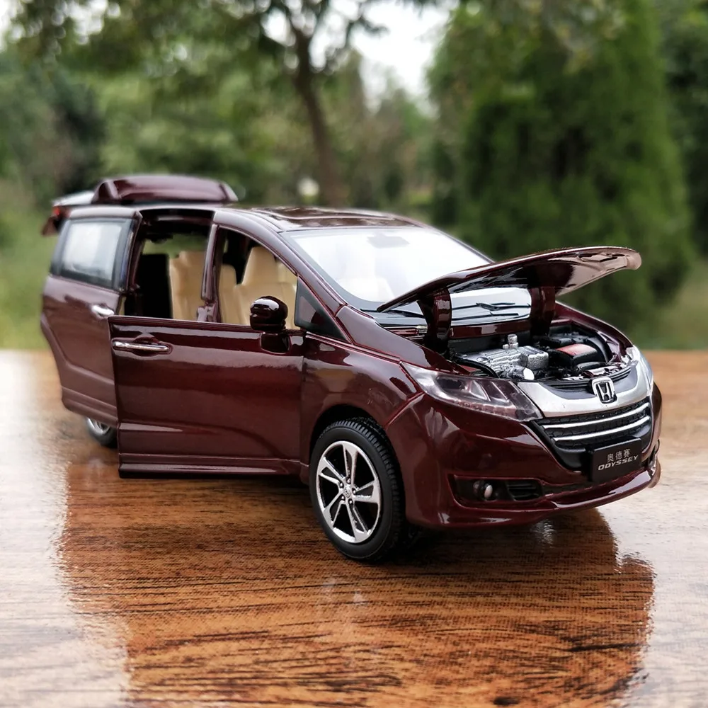 

1:32 Honda Odyssey Six Open Door Simulation Alloy Car Model Back Sound Light Car Model Toy Car