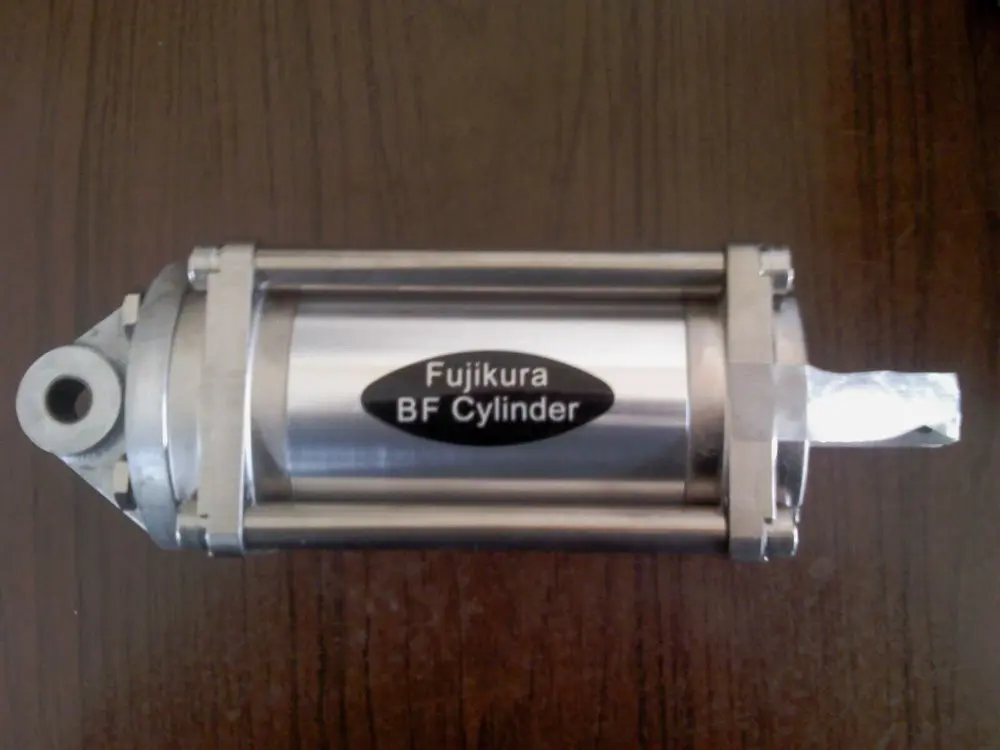 

SCD-63-78 JAPAN BF CYLINDER low friction cylinder Linear Ball Bearing Typemodel:555