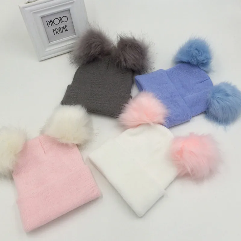 pom pom hat (12)