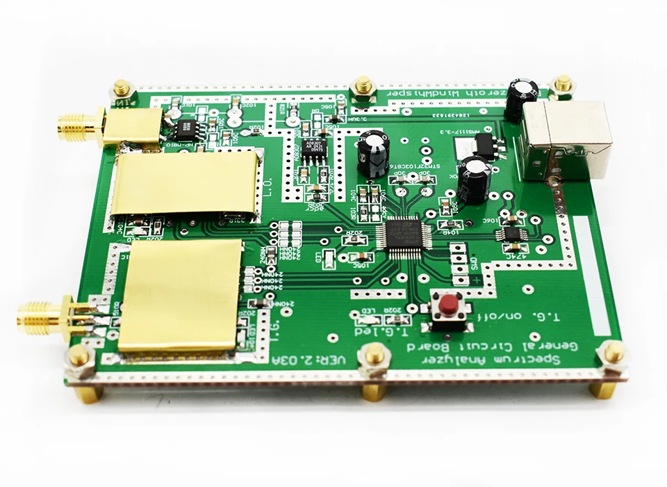 Lusya простой анализатор спектра D6 с отслеживающим источником Т. Г. V2.03B ADF4351 простой источника сигнала B4-006